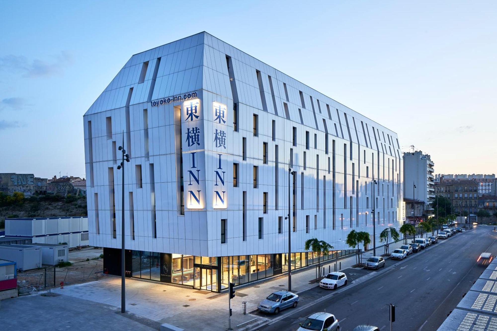 Hotel Toyoko Saint Charles 3*